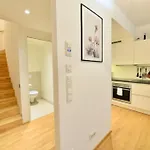 Spacious And Close To City Center