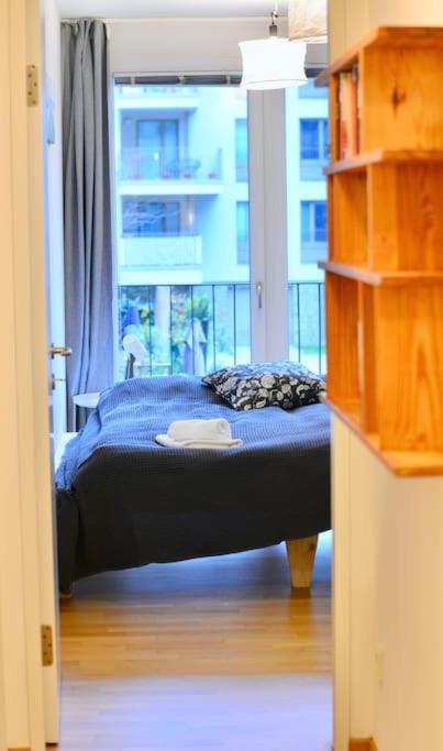 Spacious And Close To Center Apartment *